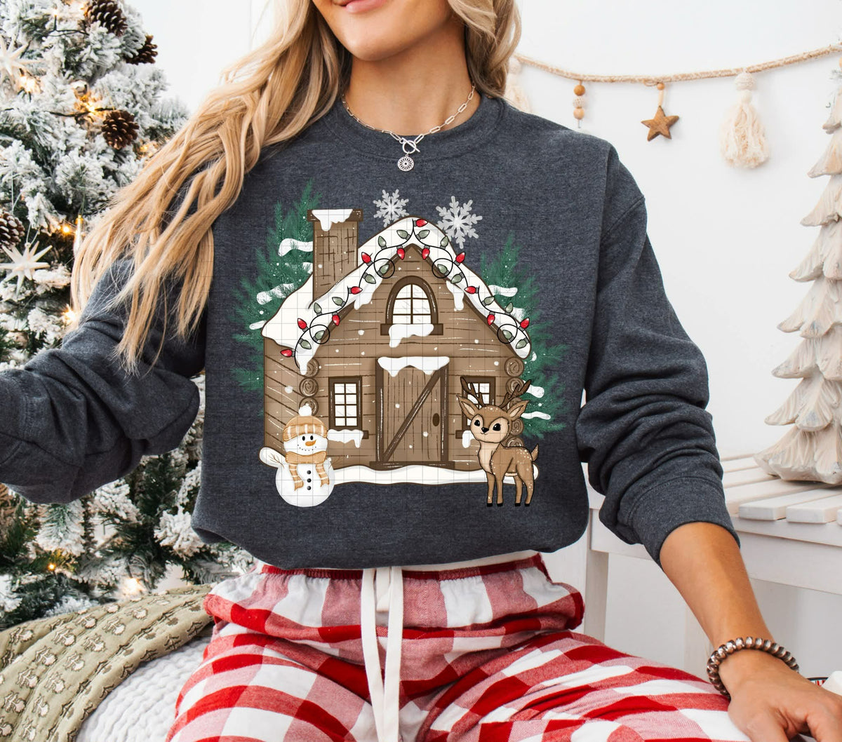 Winter Cabin with deer and snowman (with Christmas lights) (linda) DTF Transfer