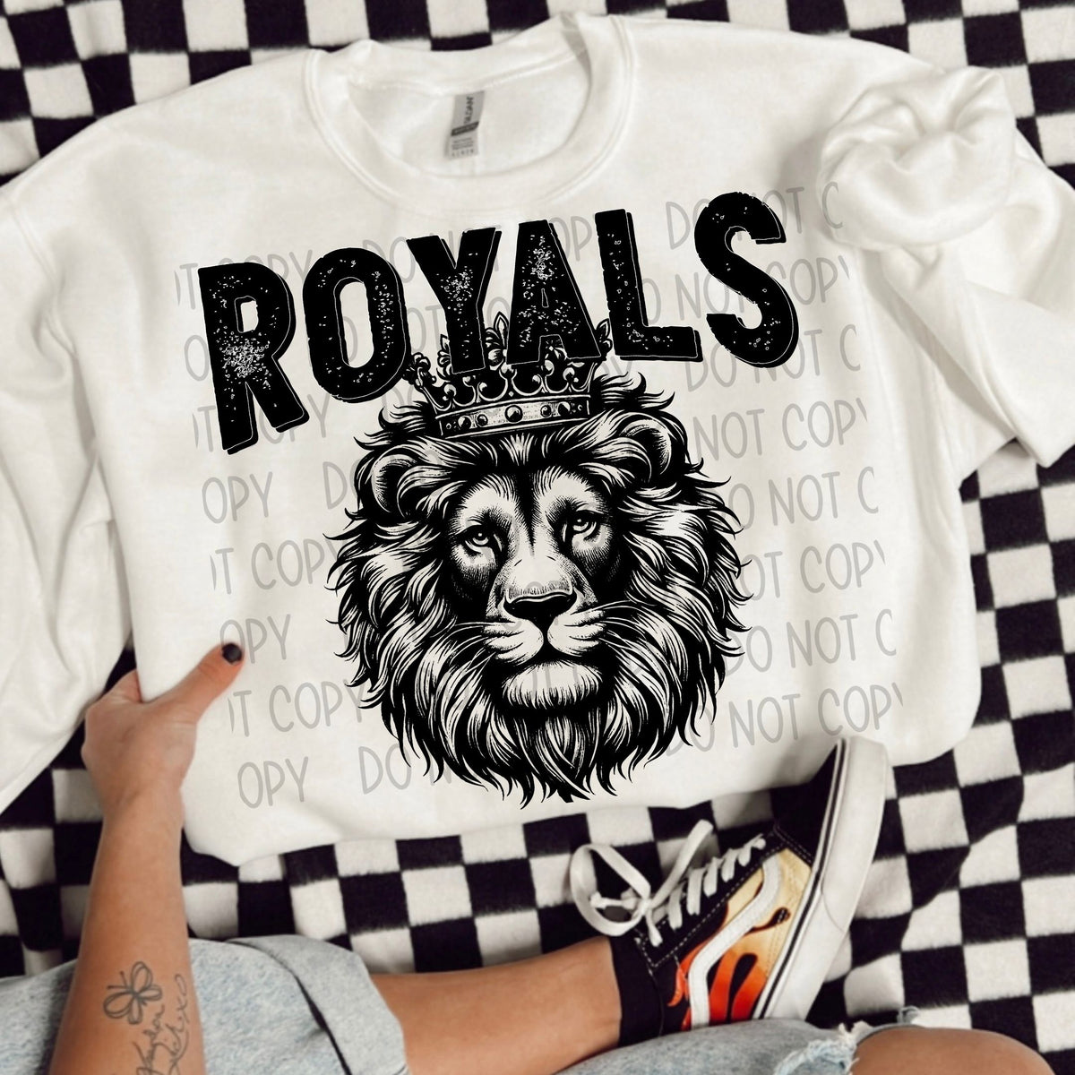Royals black/white outline DTF transfer