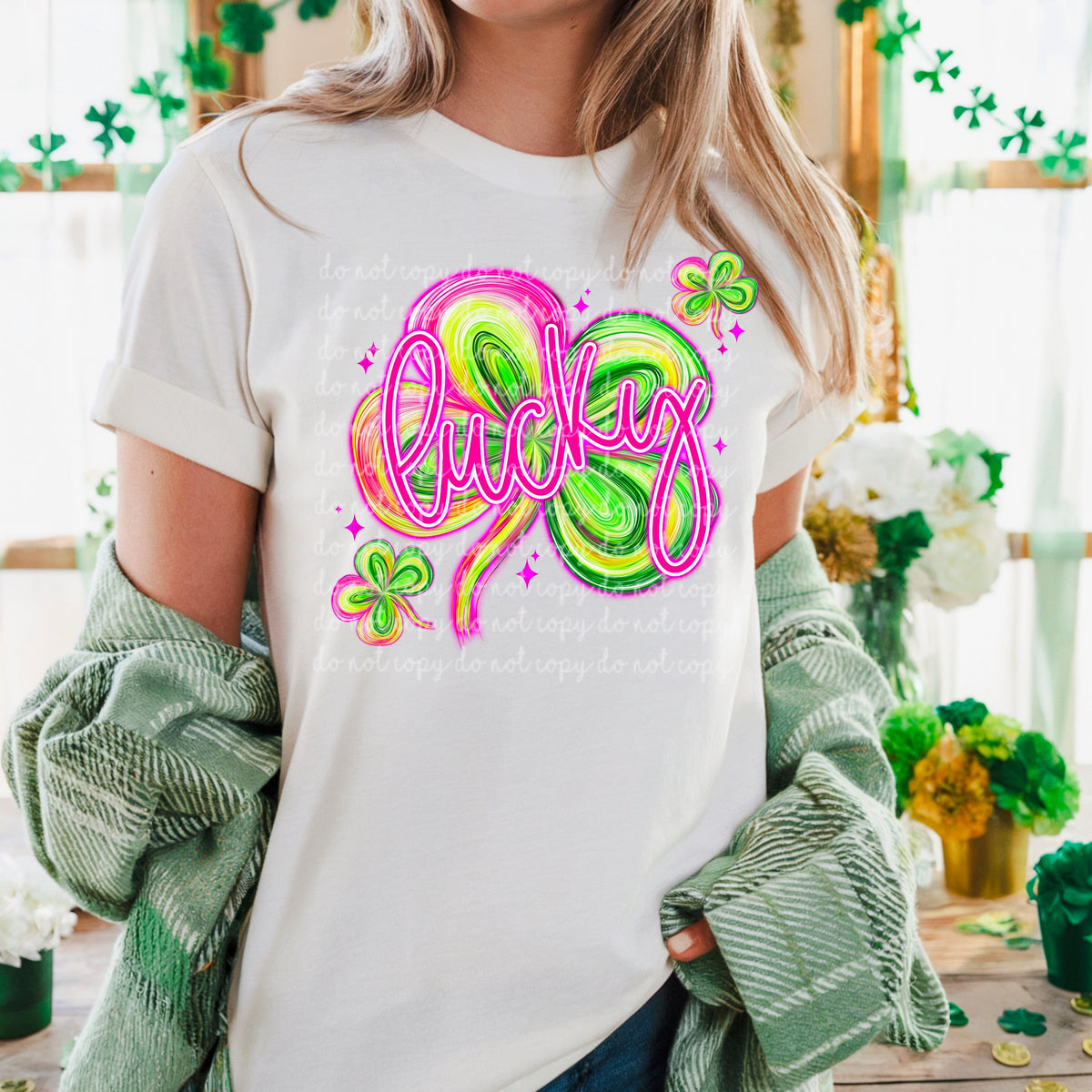 Lucky cursive pink and green 117465 DTF transfer