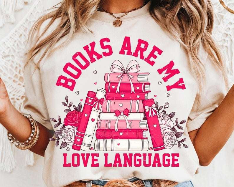 Books are my love language 75915 DTF transfer