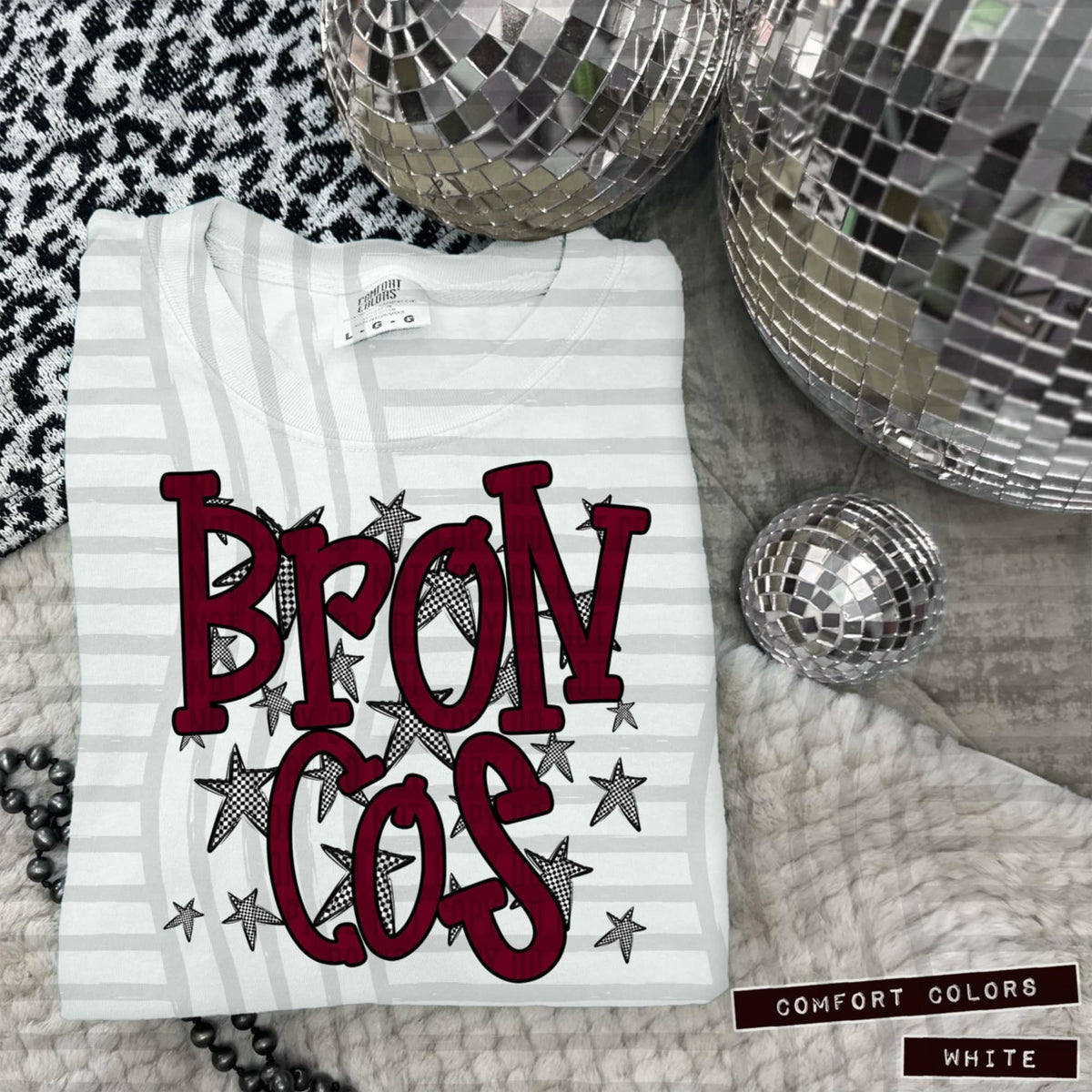 Maroon Staggered Mascots (Caplinger)