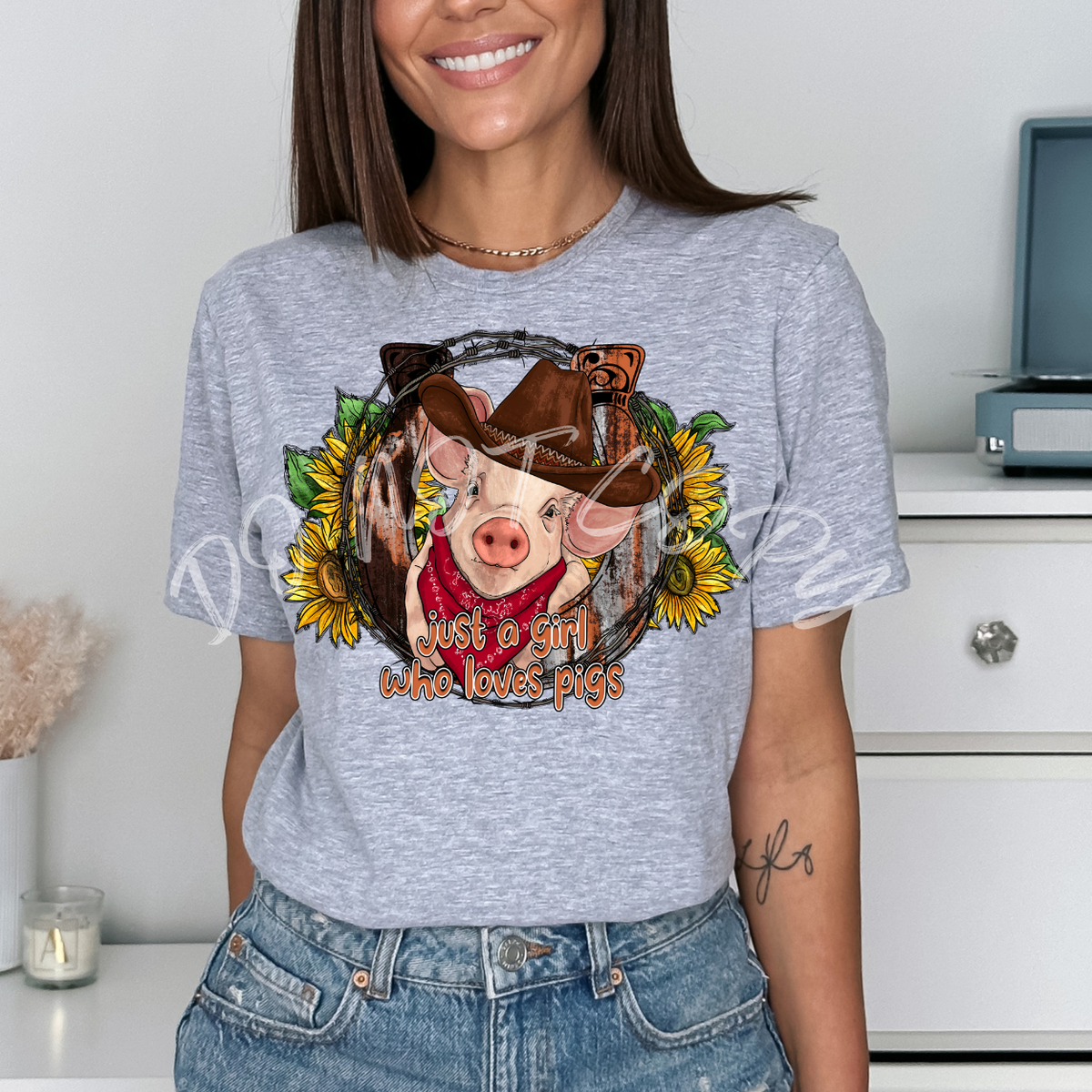 Just A Girl Who Loves Pigs (RD) DTF Transfer