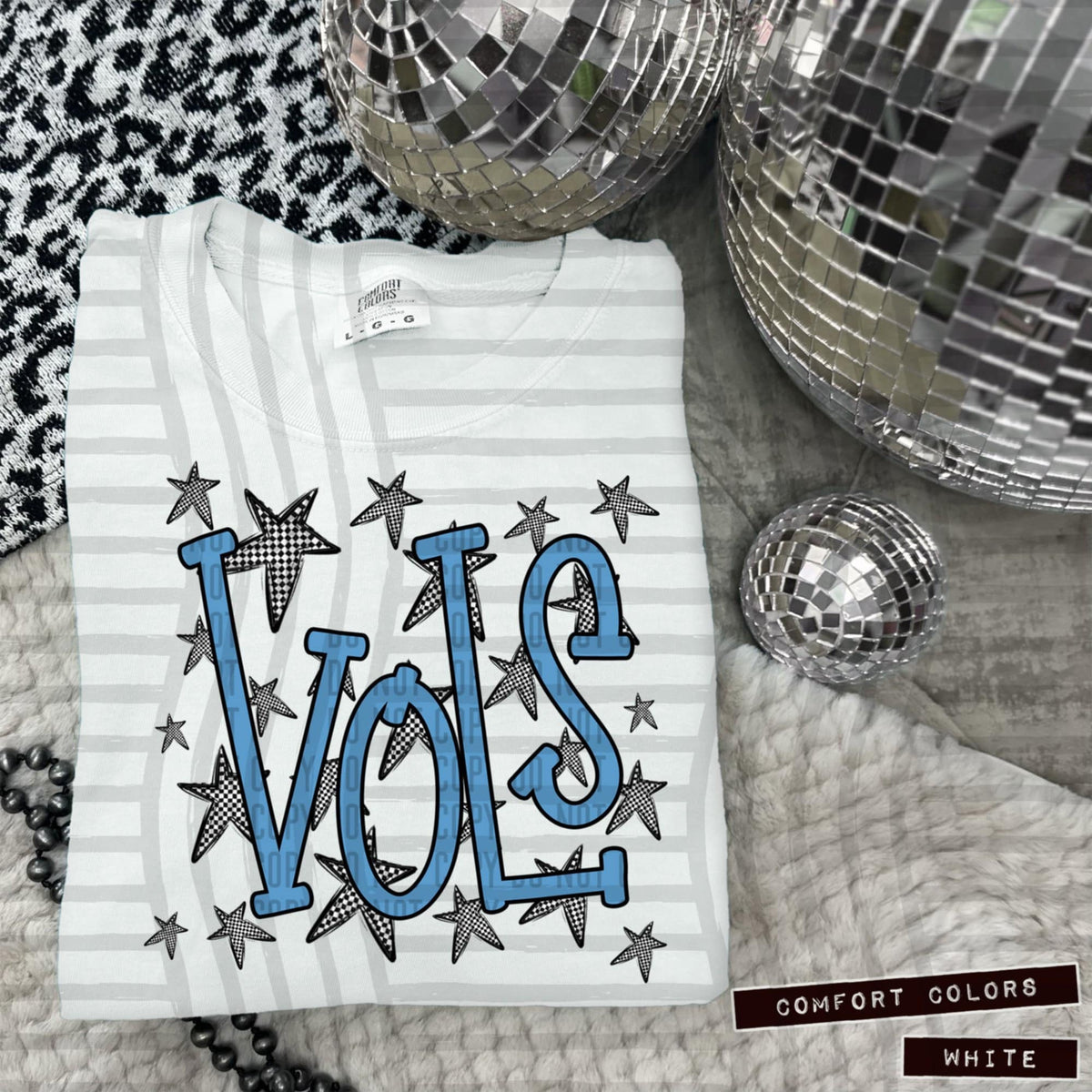 Col Blue Staggered Mascots (Caplinger)