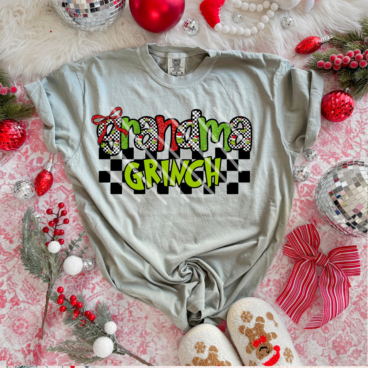 Grandma Green with bow (MZ) 113617 DTF transfer