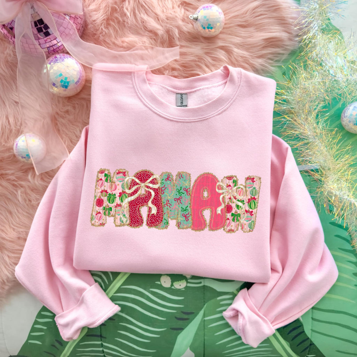 Mamaw Christmas font and bows SDD DTF Transfer