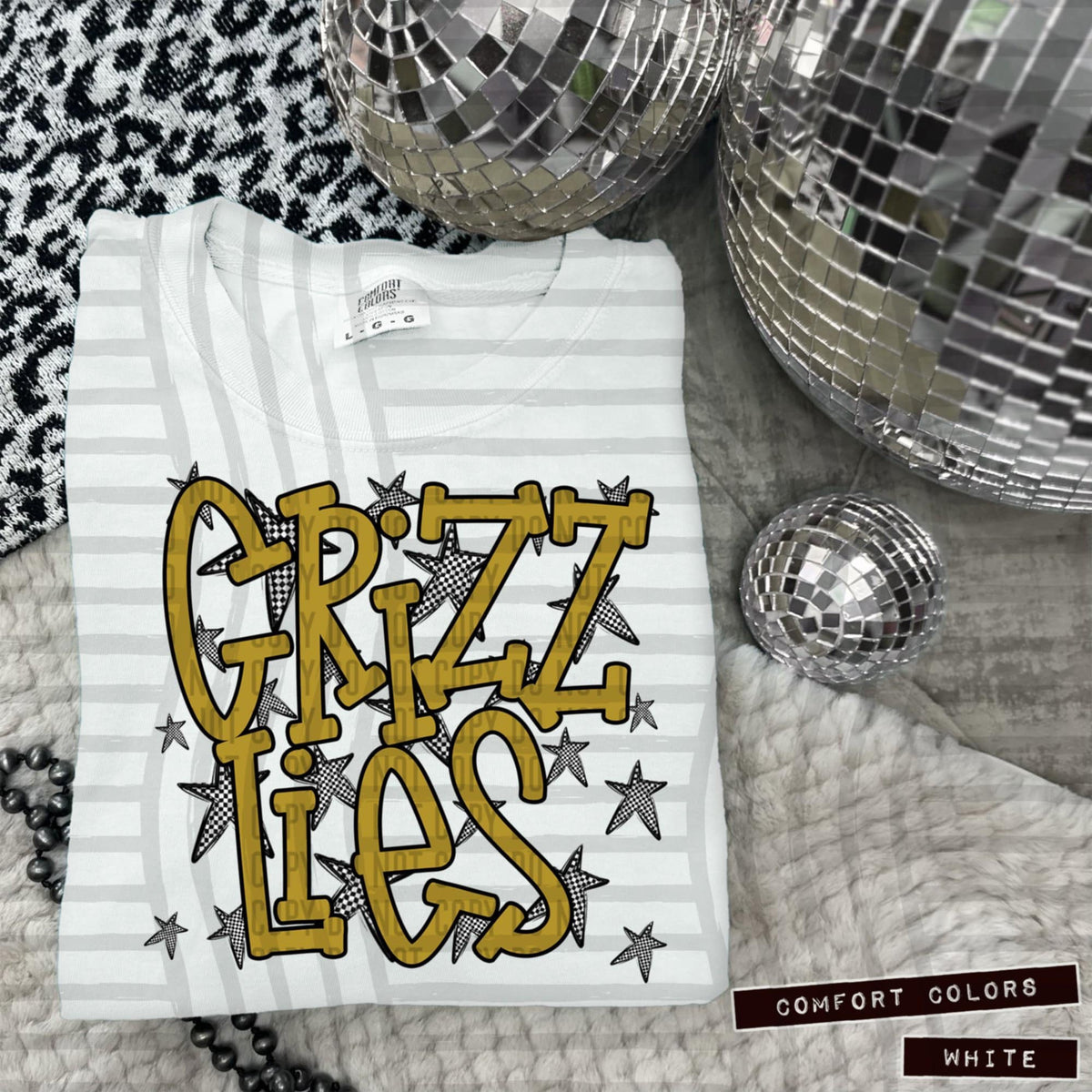 Gold Staggered Mascots (Caplinger)