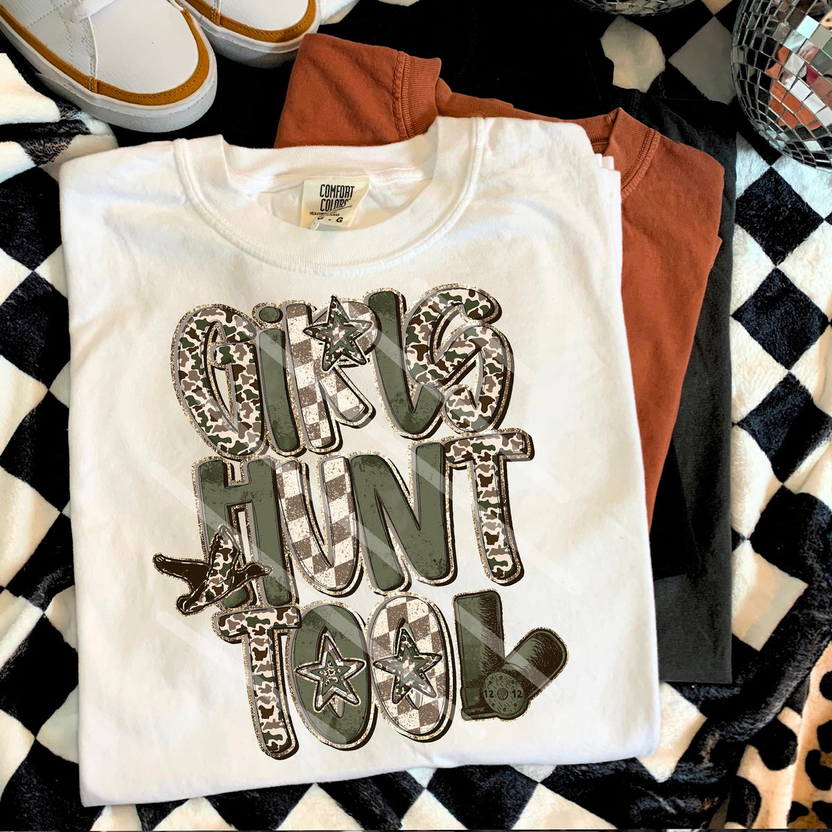 Girls Hunt Too camo 114098 DTF transfer