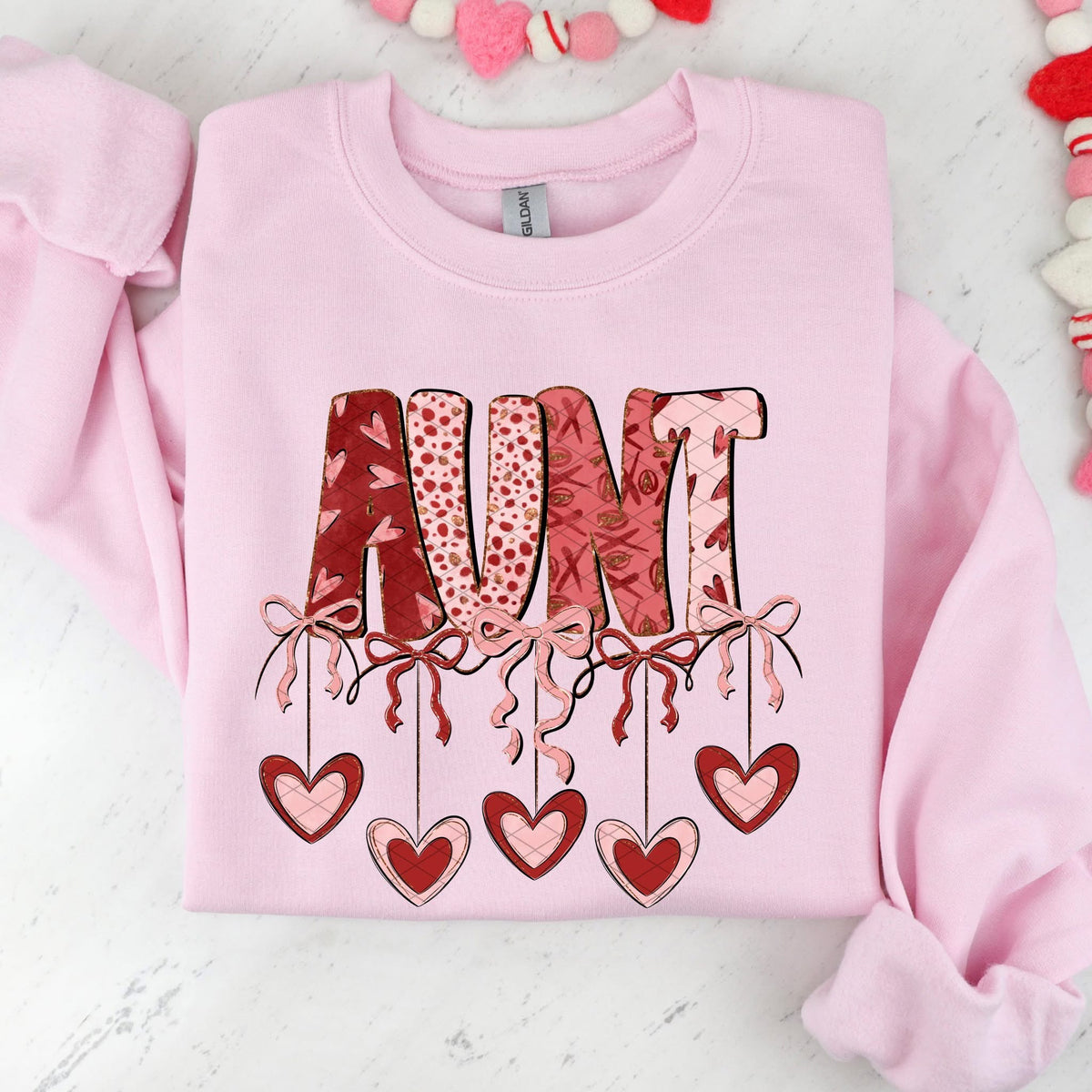 Aunt hearts and bows (SDD) DTF transfer