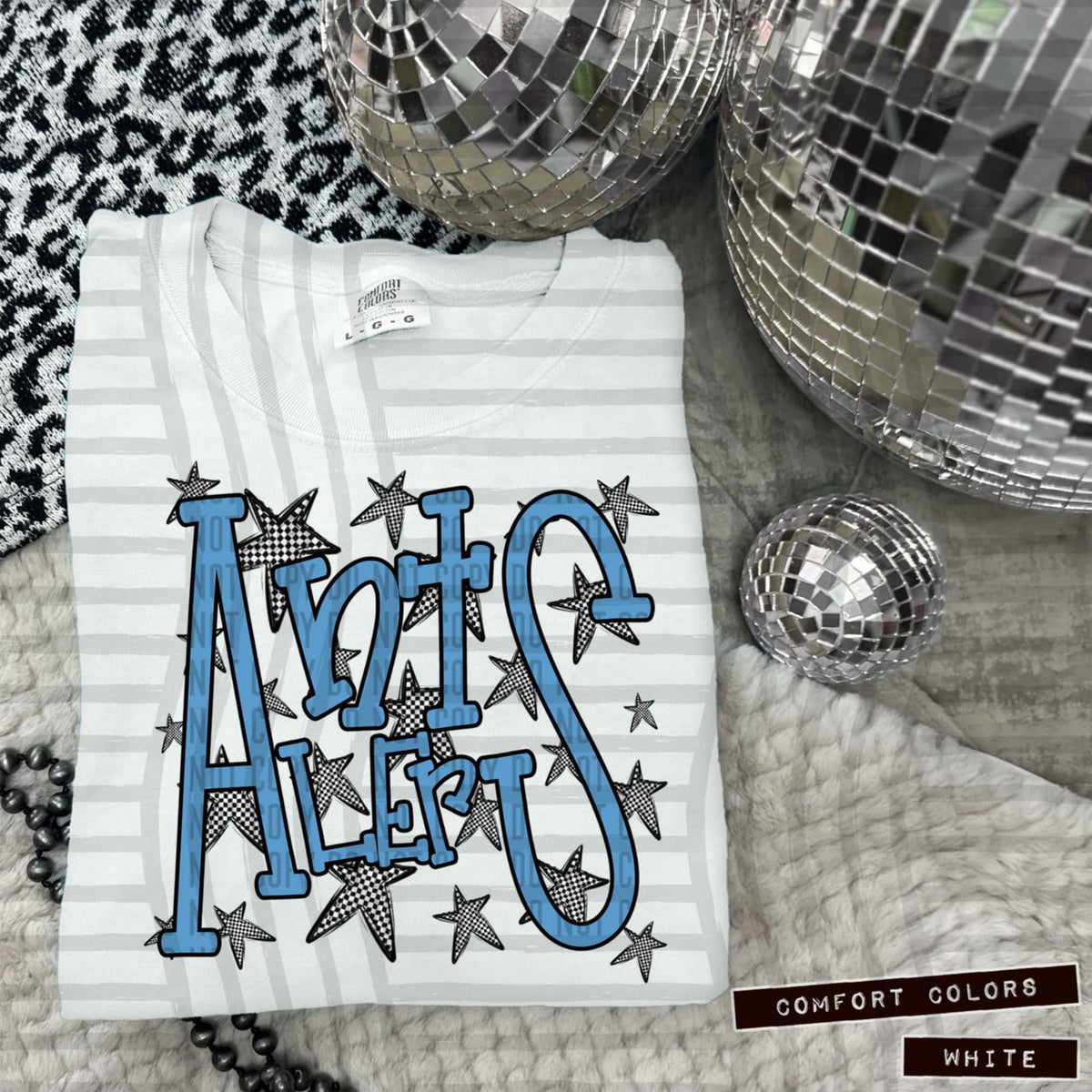 Col Blue Staggered Mascots (Caplinger)