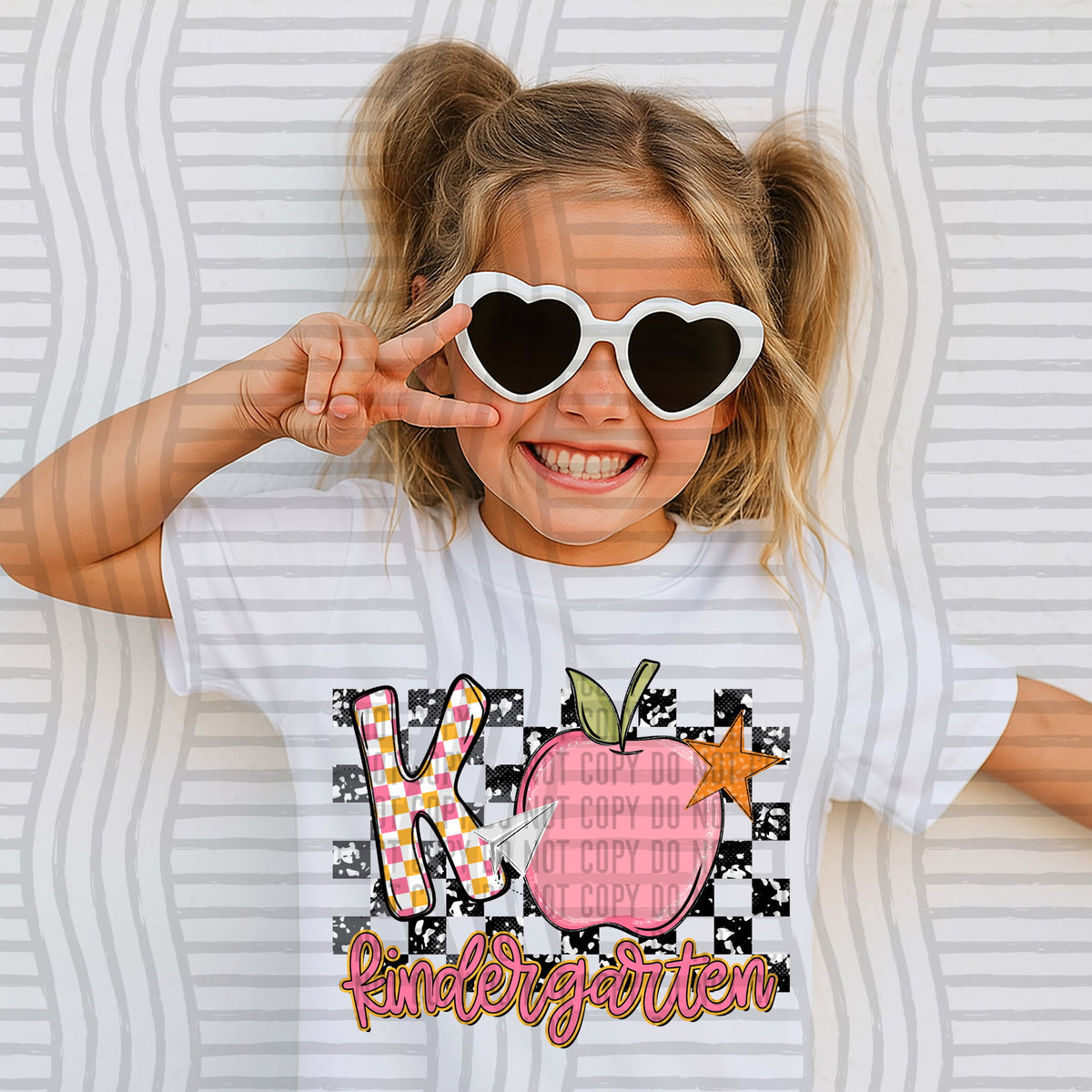 K kindergarten girl checkered (Caplinger) DTF transfer