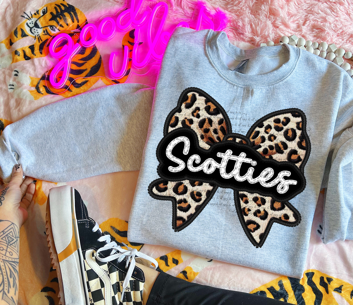 Scotties Faux Embroidery Bow 30450 DTF transfer