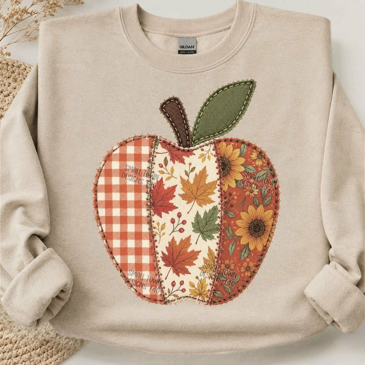 Apple patch fabric (STD) DTF Transfer