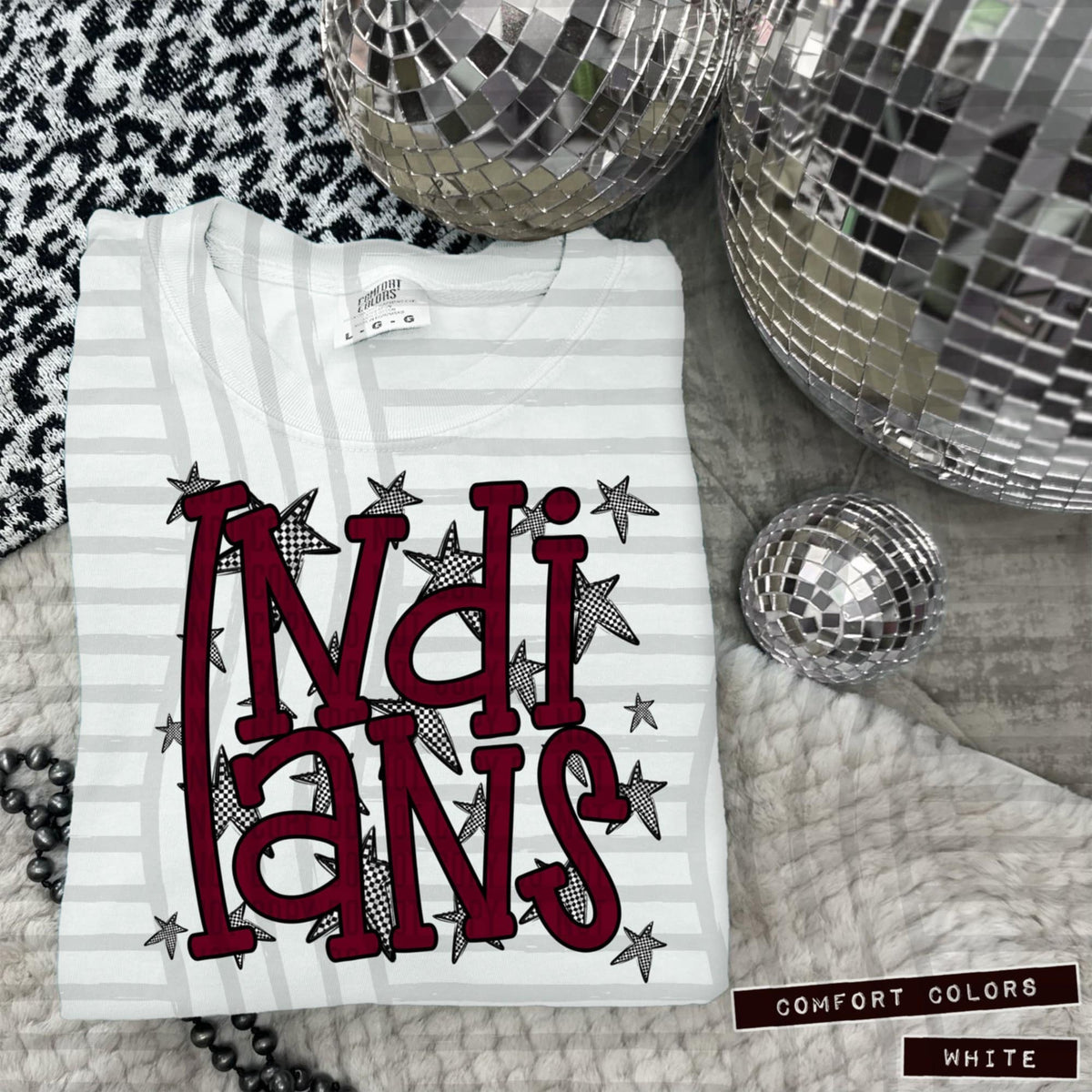 Maroon Staggered Mascots (Caplinger)