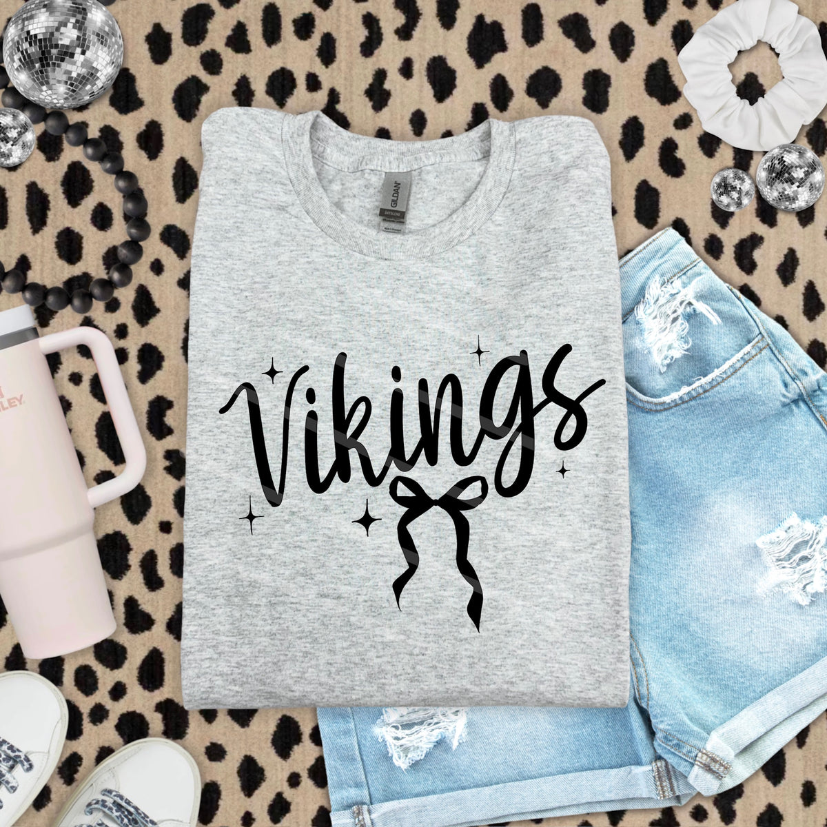 Vikings Mascot with Black Bow scarlow 110218 DTF transfer