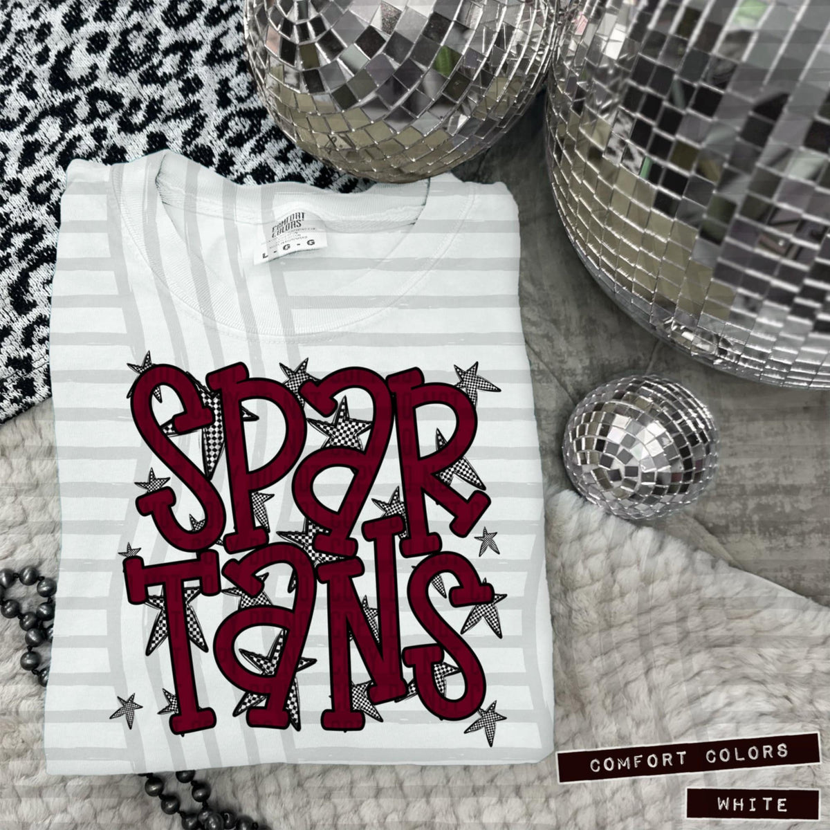 Maroon Staggered Mascots (Caplinger)