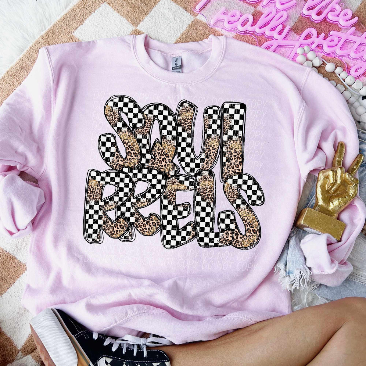 Squirrels checkered leopard filled (CITY) 53123 DTF transfer