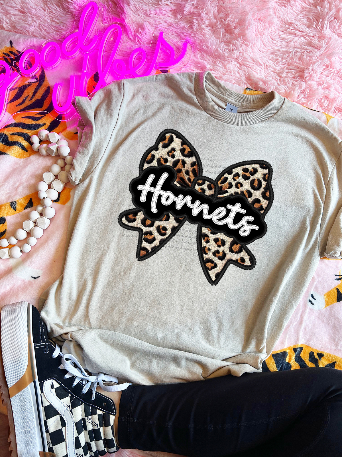 Hornets Faux Embroidery Bow 30541 DTF transfer
