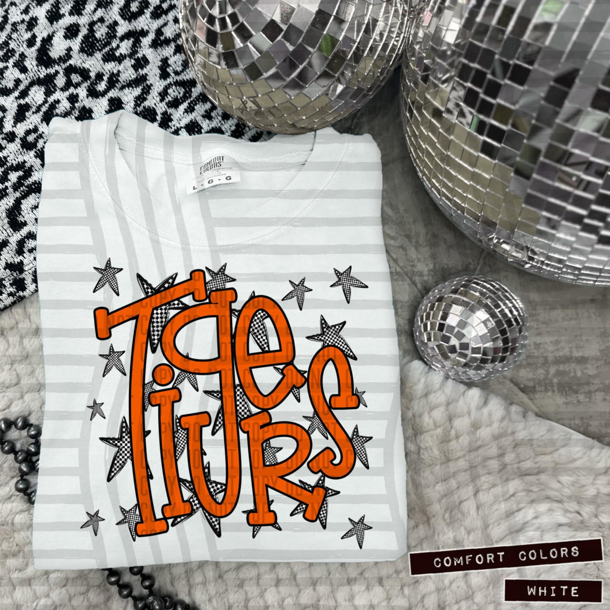 Orange Staggered Mascots (Caplinger)