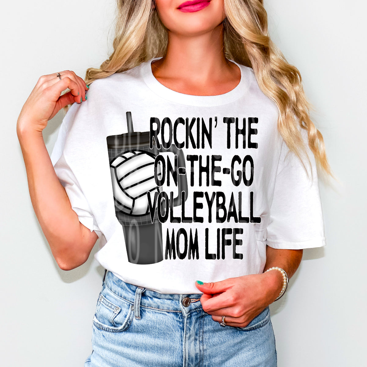 Rockin the on-the-go volleyball mom life (DD) 96654 DTF transfer
