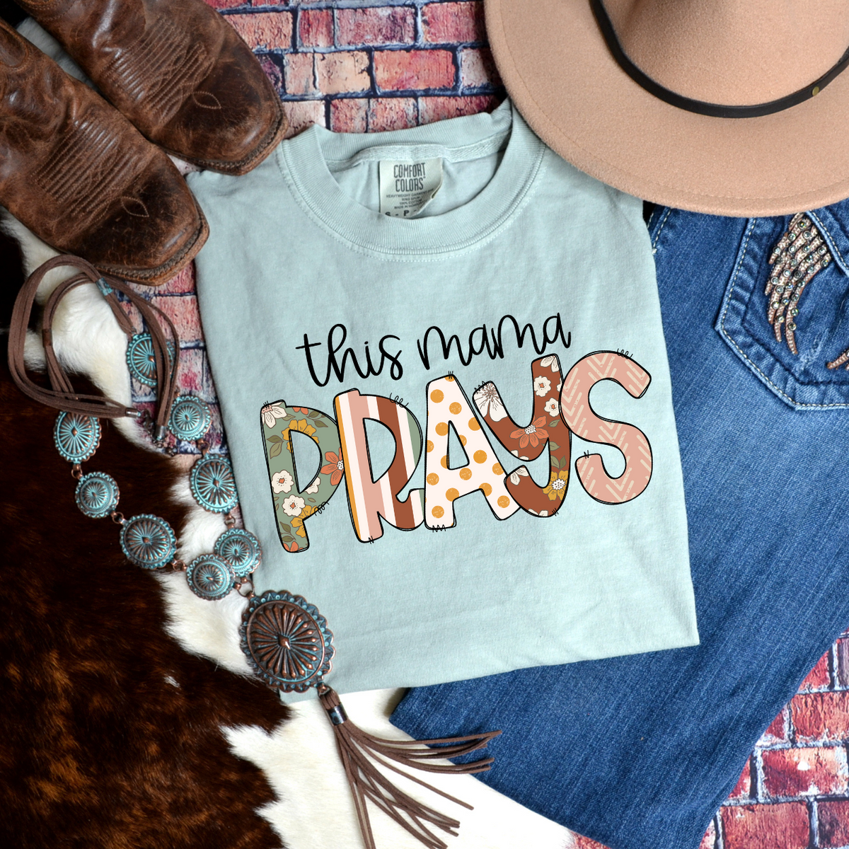 This Mama Prays 68309 DTF Transfer