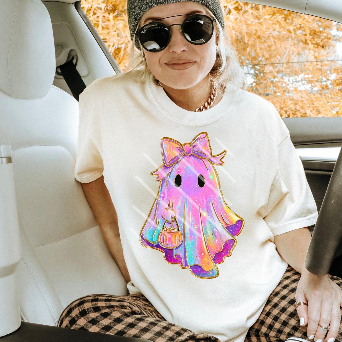 Iridescent and Gold Ghost with Bow 110860 DTF transfer