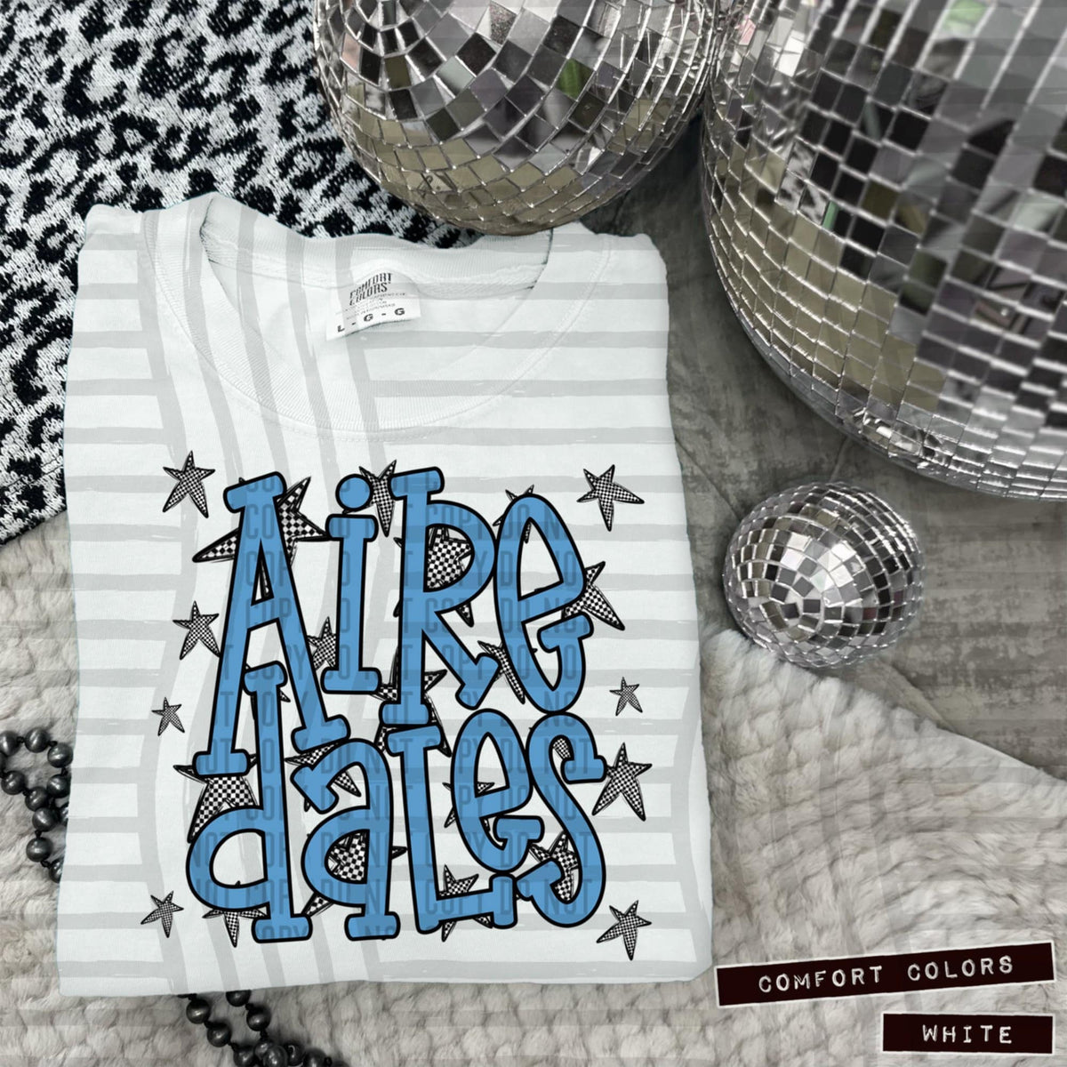 Col Blue Staggered Mascots (Caplinger)