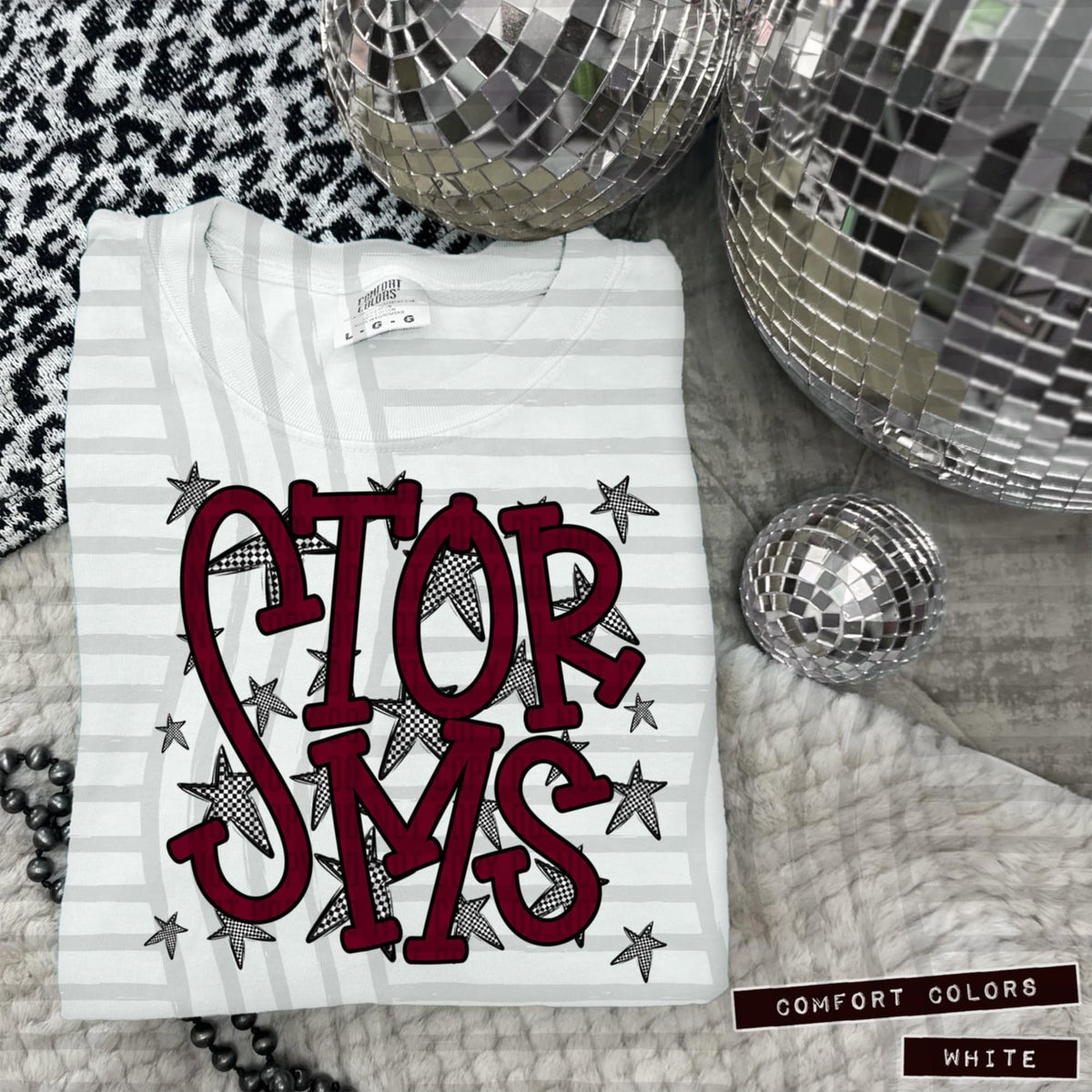 Maroon Staggered Mascots (Caplinger)