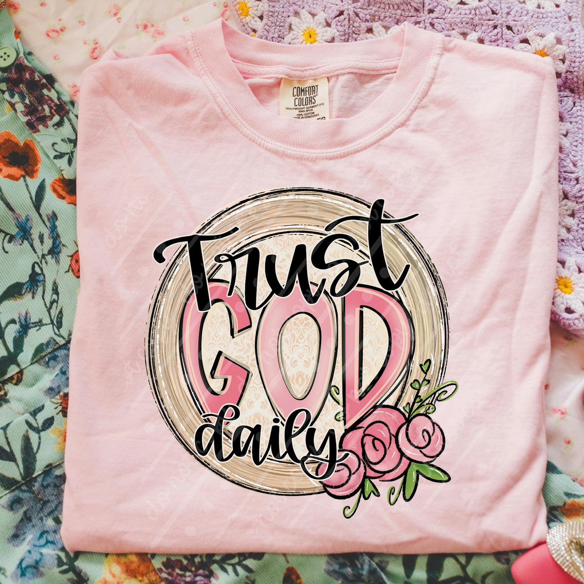 Trust god daily circle (Texasgal) DTF Transfer