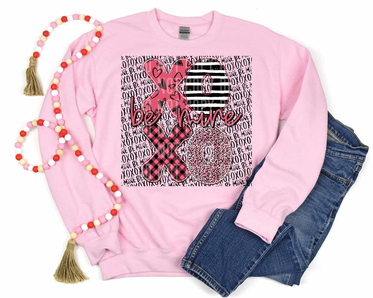 Be mine Xoxo background (caplinger) 73085 DTF transfer