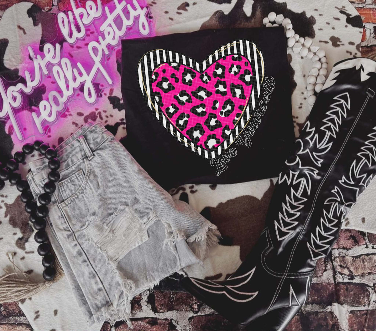 Love yourself bright pink leopard heart (LINDA) DTF transfer