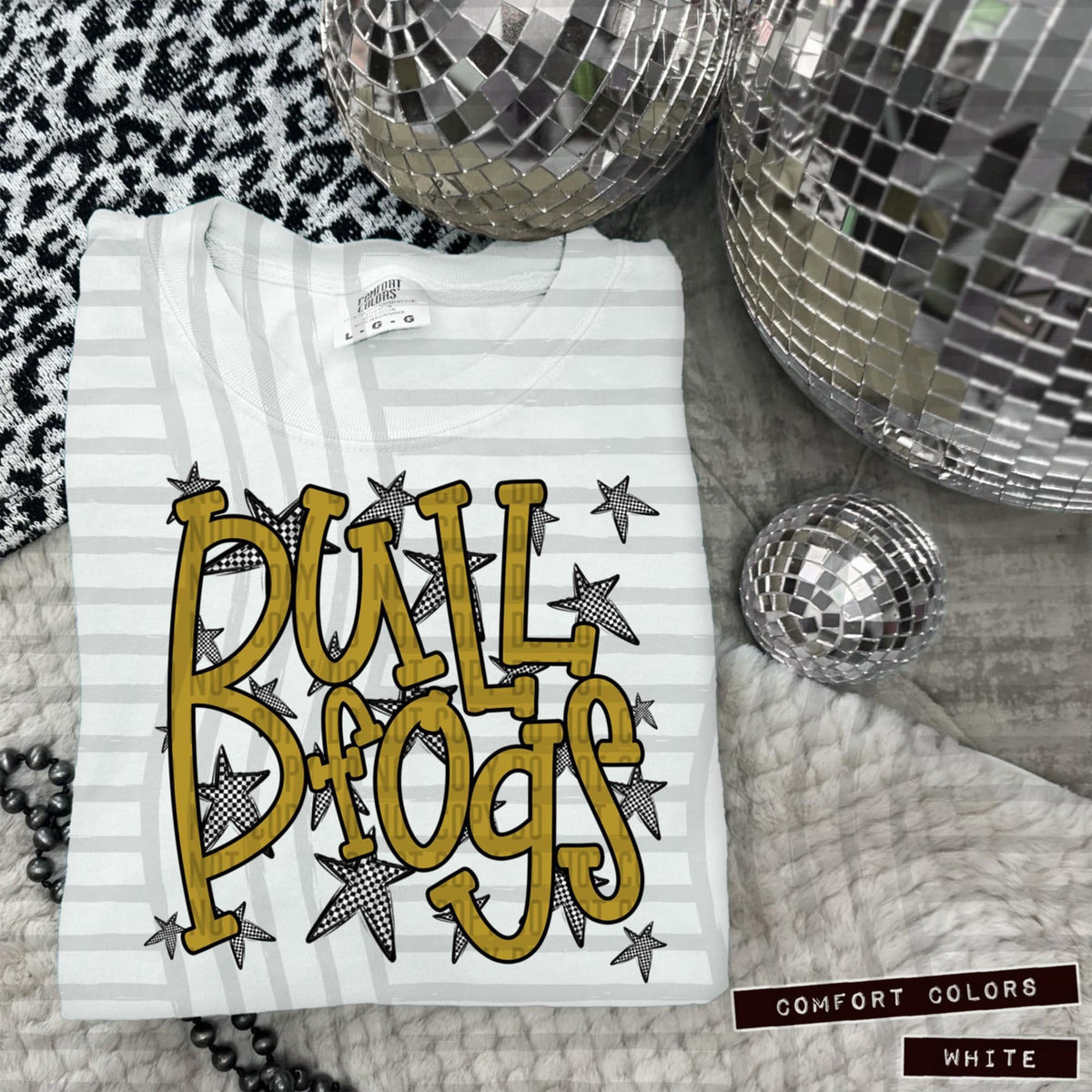 Gold Staggered Mascots (Caplinger)