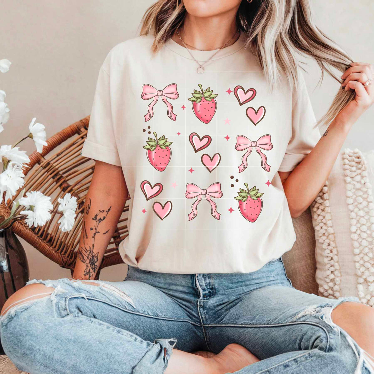 Strawberry and bow cluster (CSC) 80625 DTF transfer