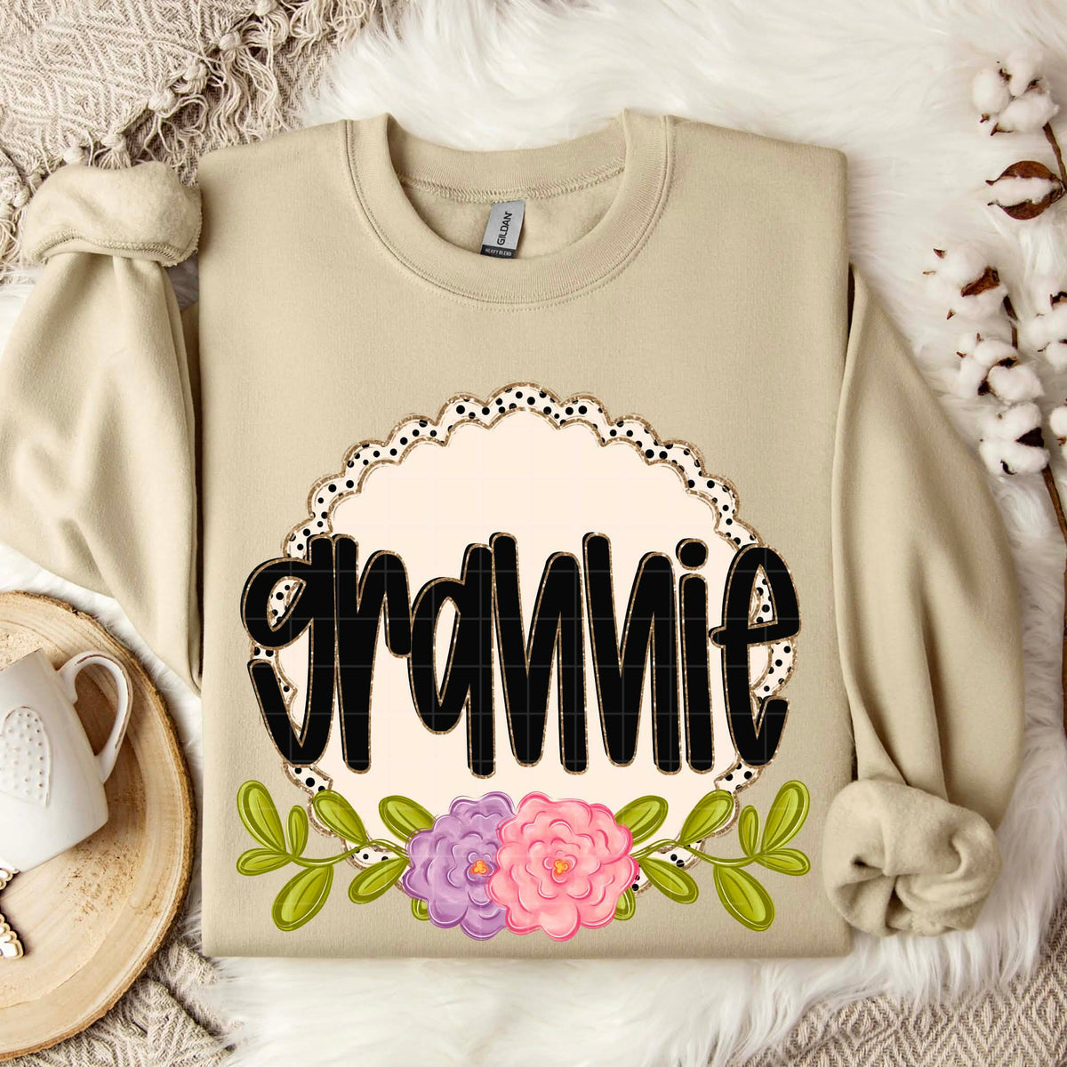 Granny circle and flowers (SDD) DTF Transfer