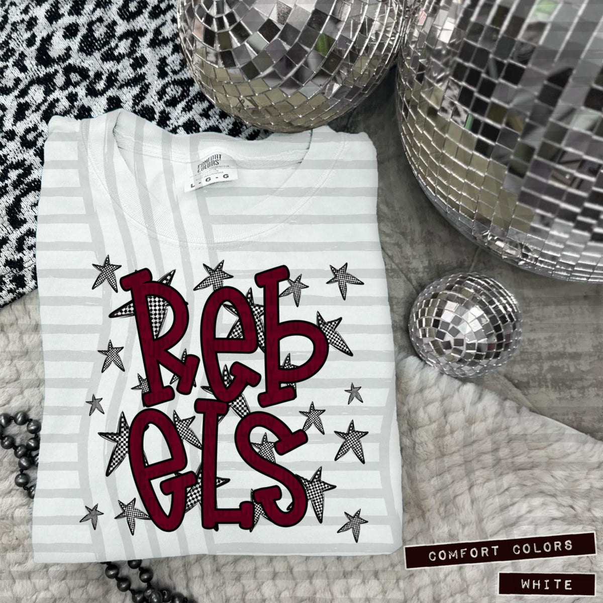 Maroon Staggered Mascots (Caplinger)