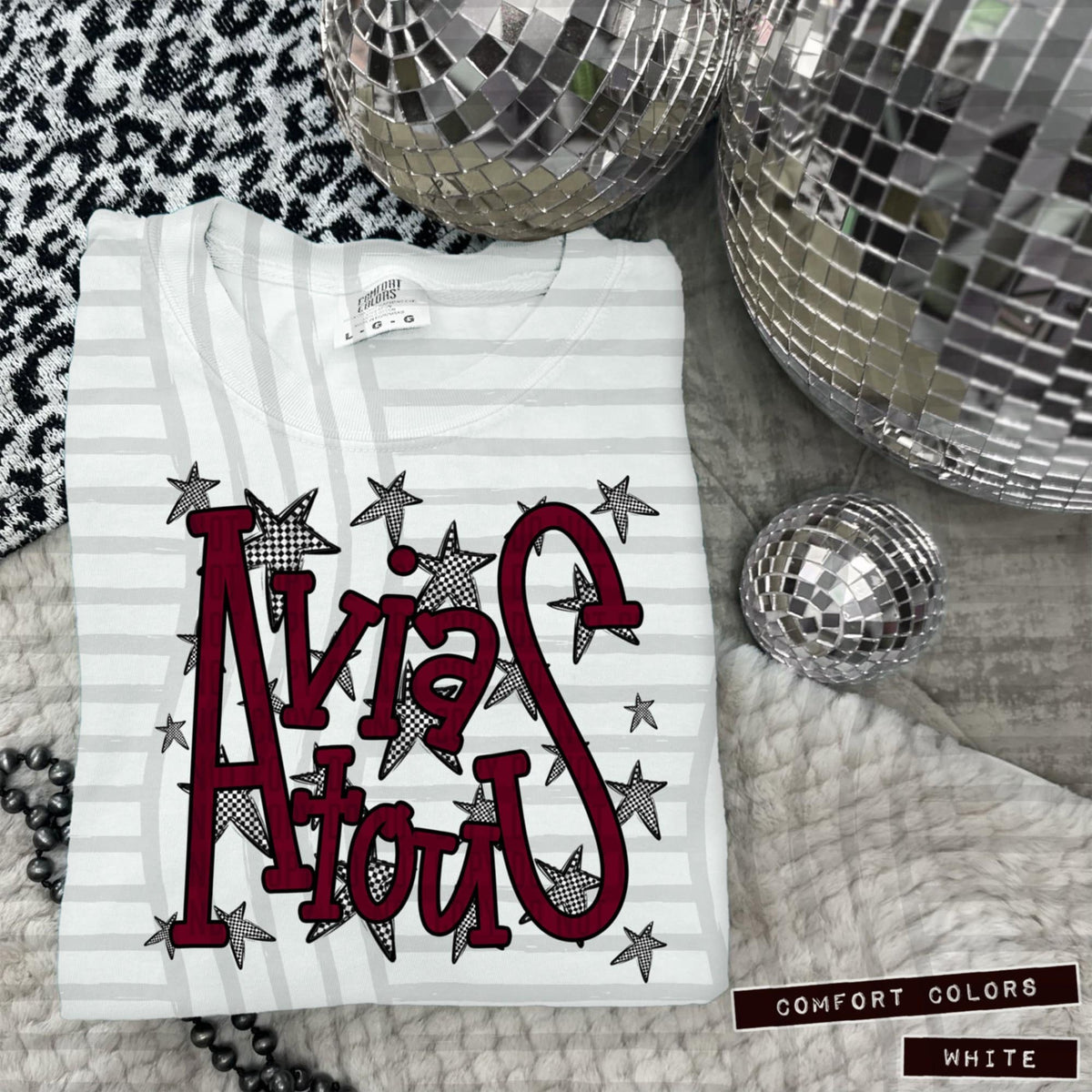 Maroon Staggered Mascots (Caplinger)