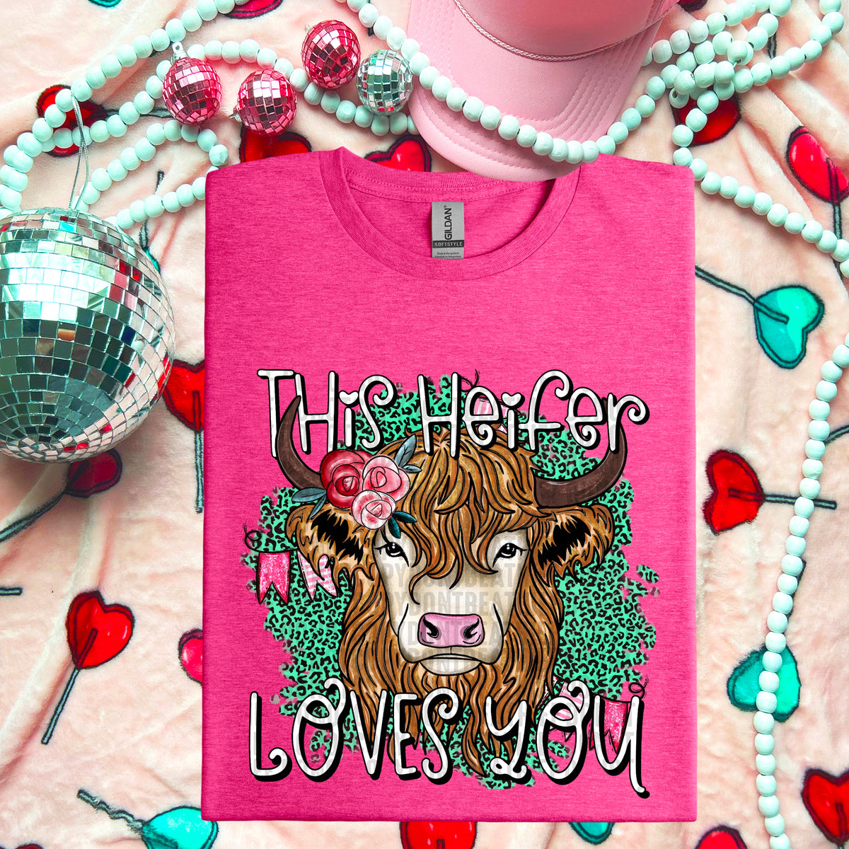 This heifer loves you 103758 DTF transfer