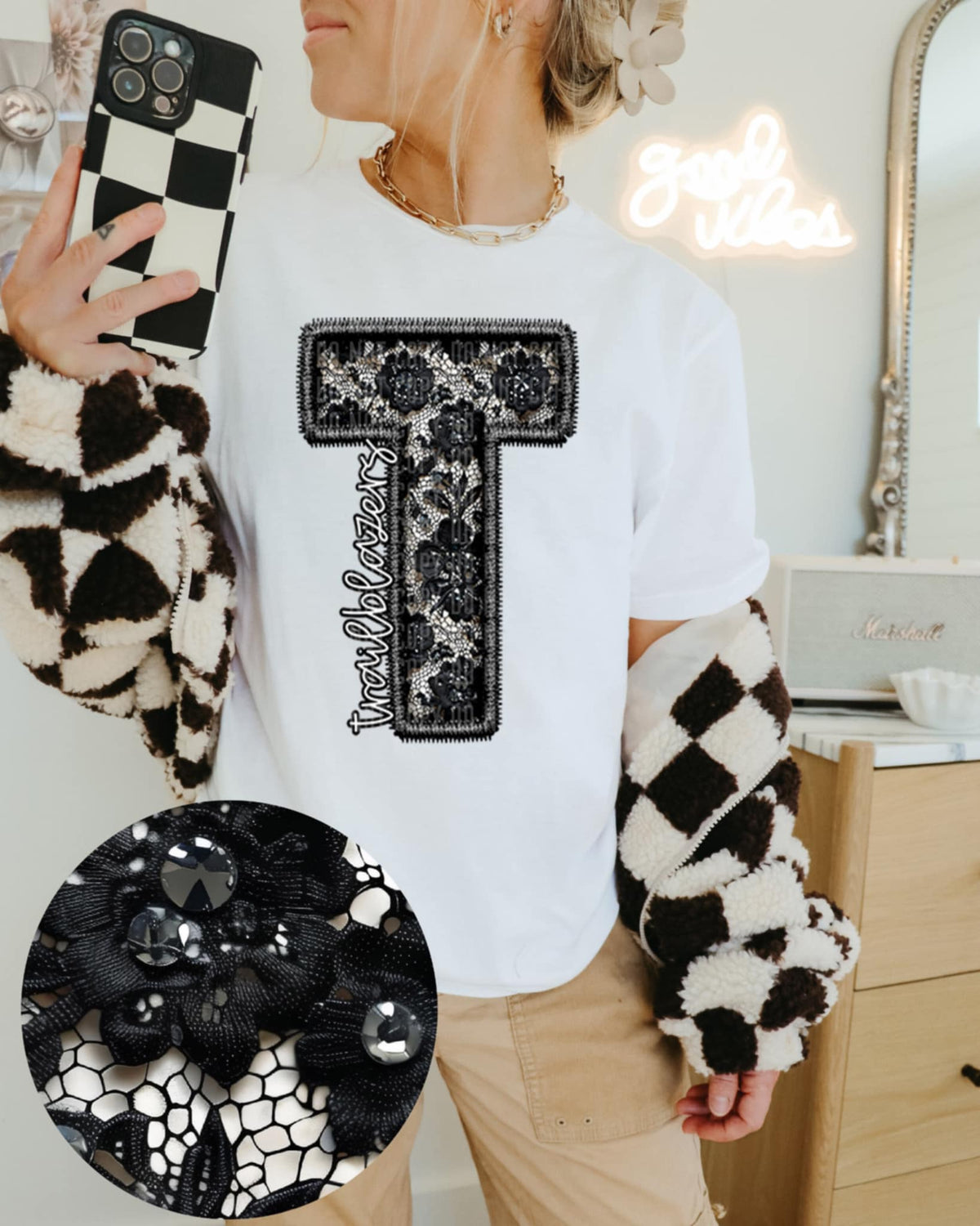 T trailblazers lace letter (Caplinger) 90152 DTF transfer