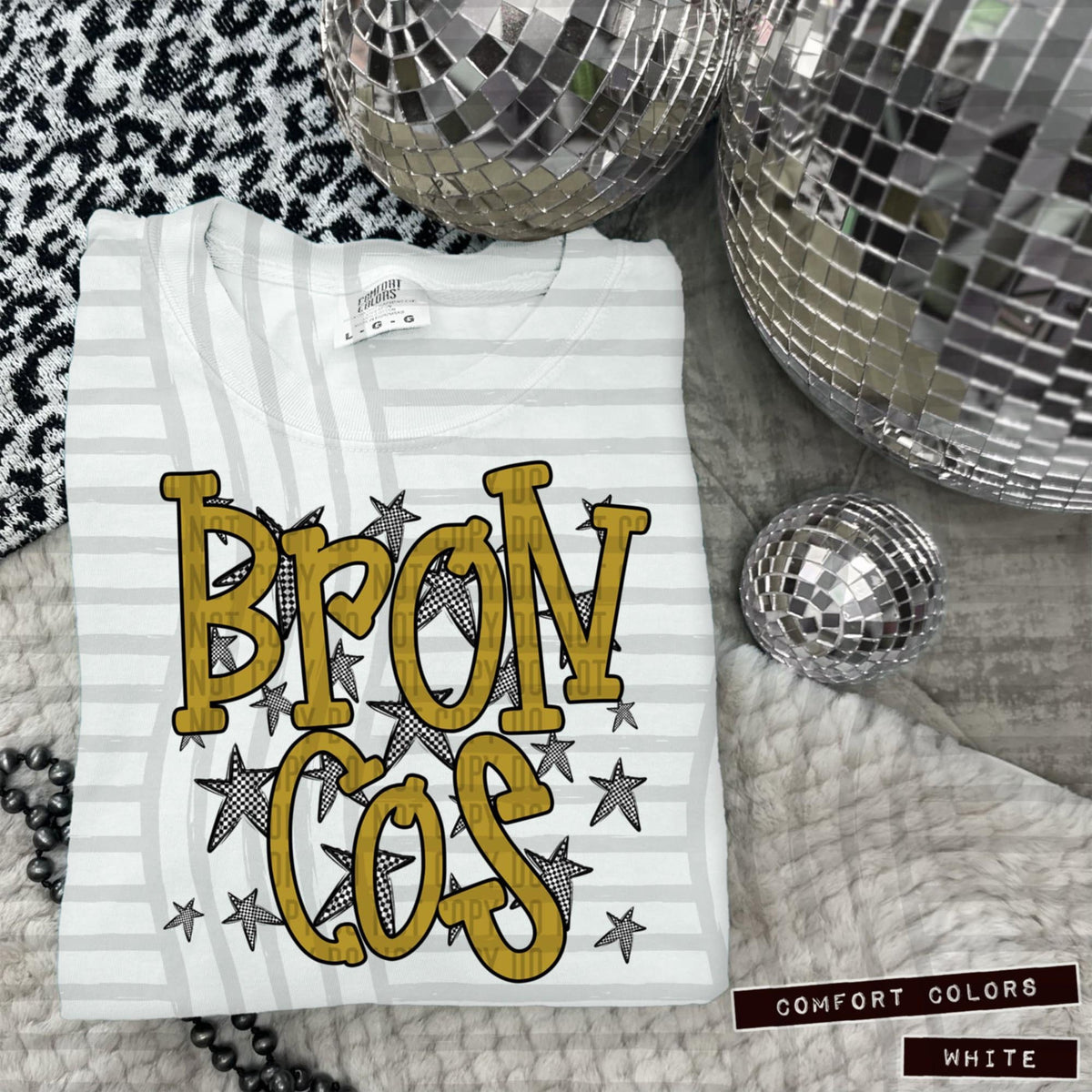 Gold Staggered Mascots (Caplinger)