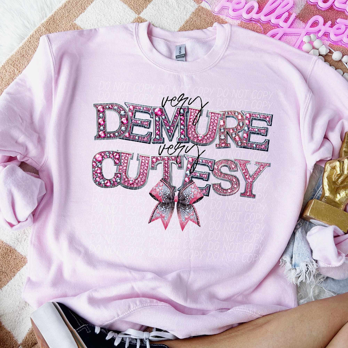 Very demure very cutesy pink rhinestone and bow 55717 DTF transfer