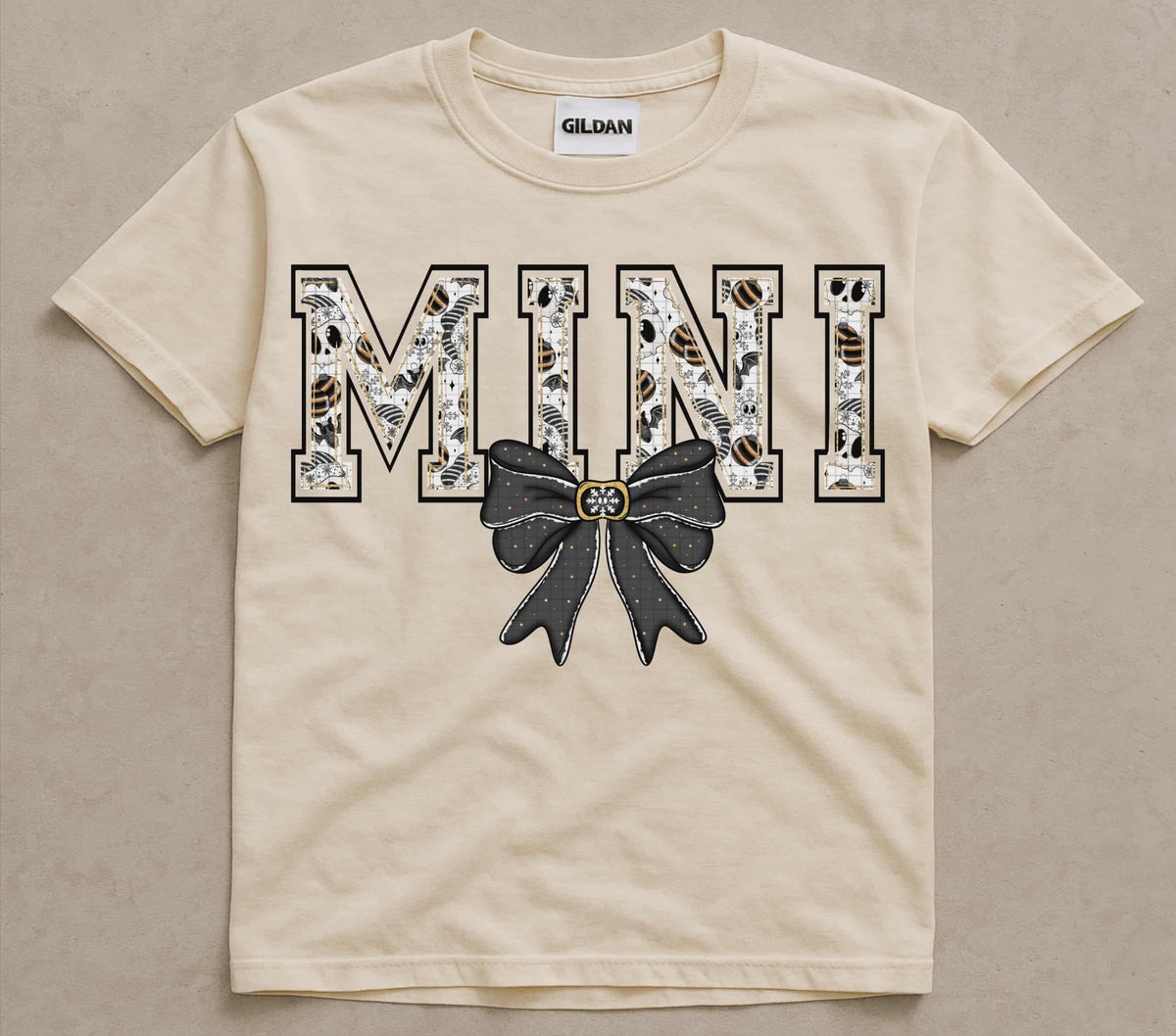 Mini Black Christmas bow with black outline (linda) DTF Transfer