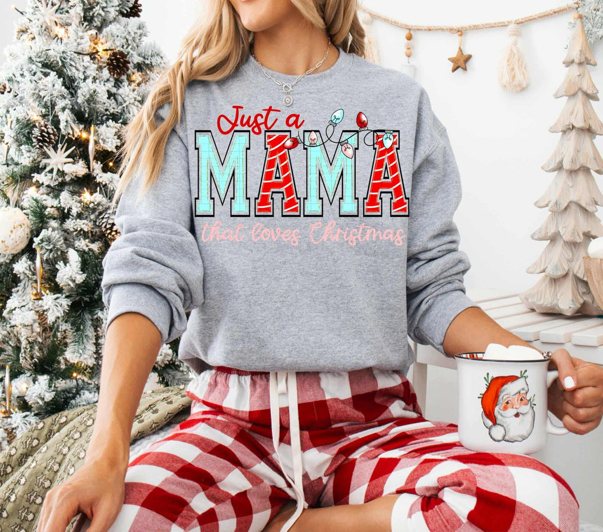 Just a Mama that loves Christmas red and blue (Linda) DTF transfer