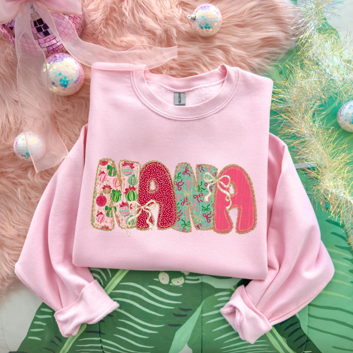 Nana Christmas font and bows SDD DTF Transfer