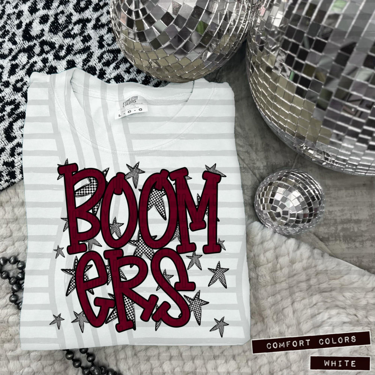 Maroon Staggered Mascots (Caplinger)