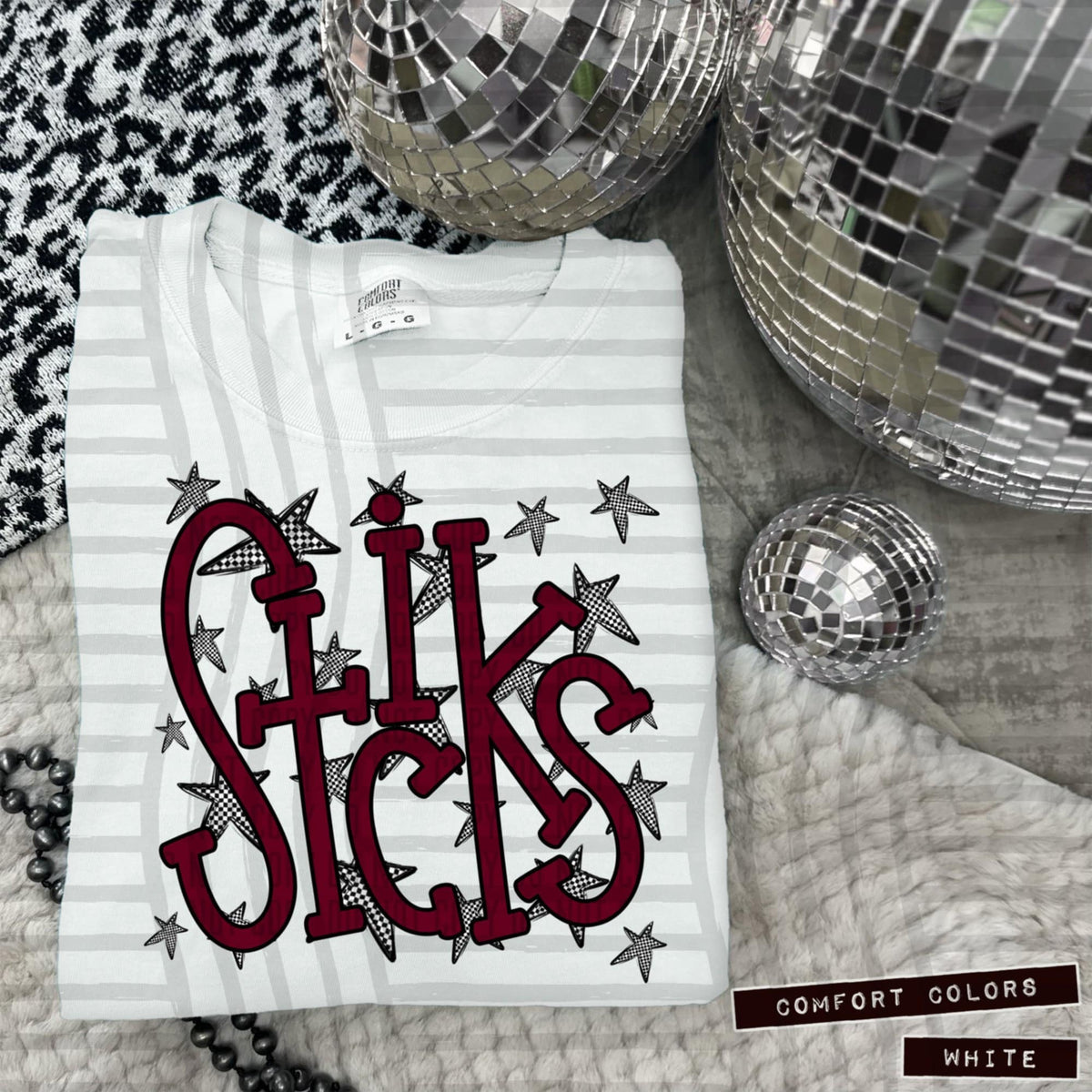 Maroon Staggered Mascots (Caplinger)