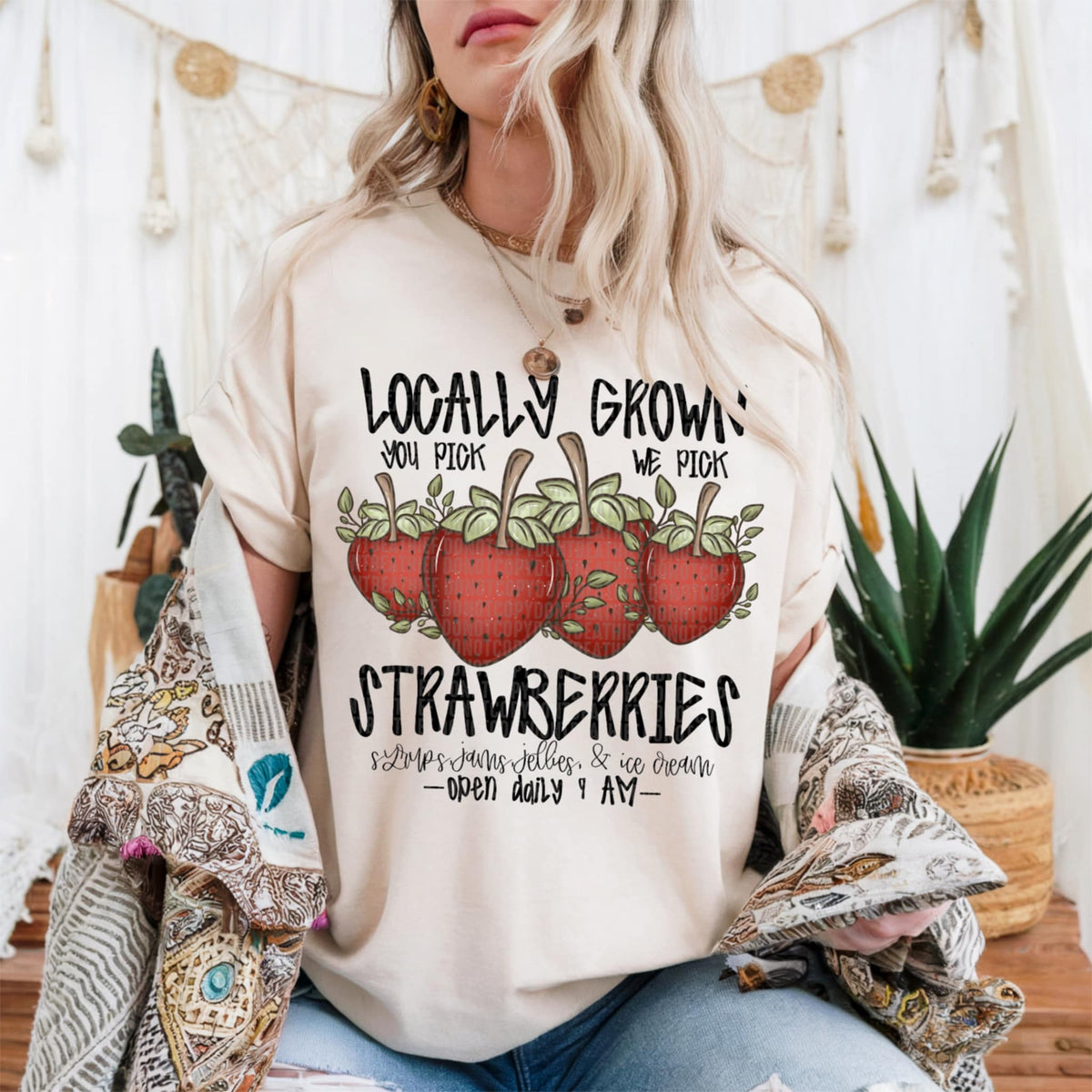 Locally grown strawberries (SDD) 91983 DTF transfer