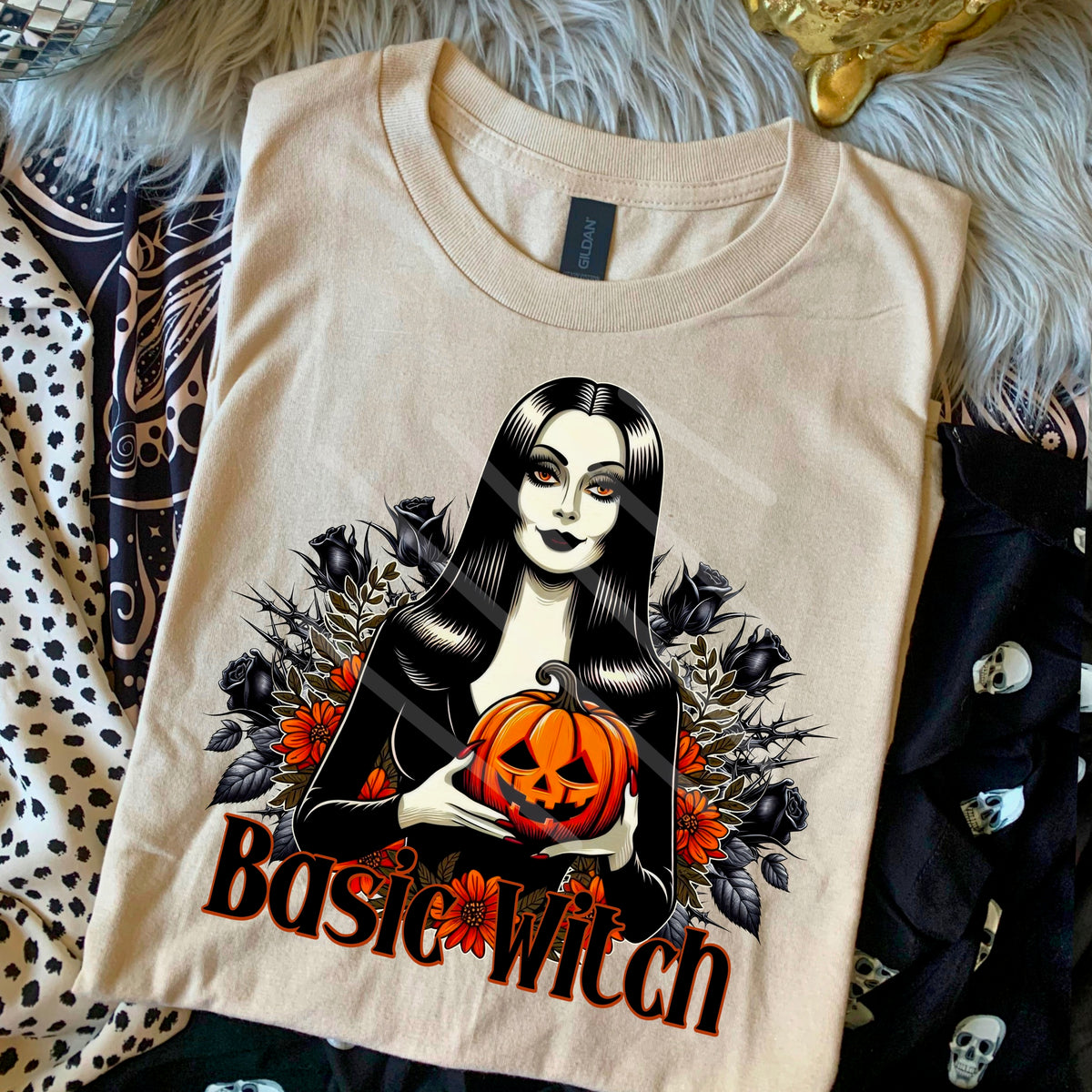 Basic Witch holding a pumpkin 110755 DTF transfer