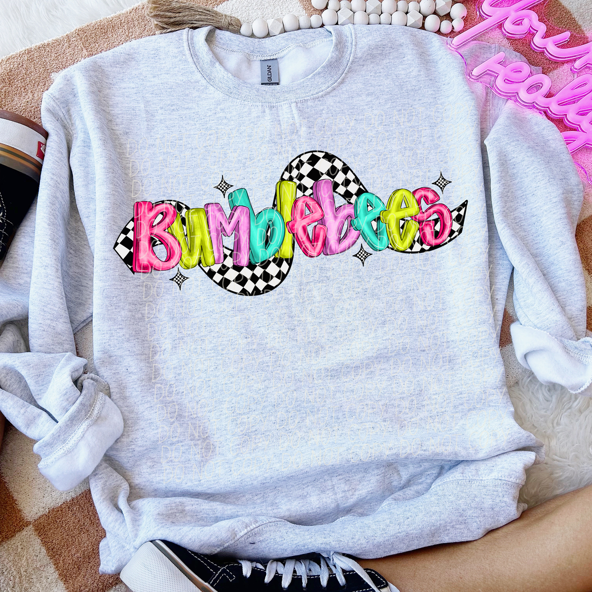 Bumblebees Colorful Checker 74140 DTF Transfer