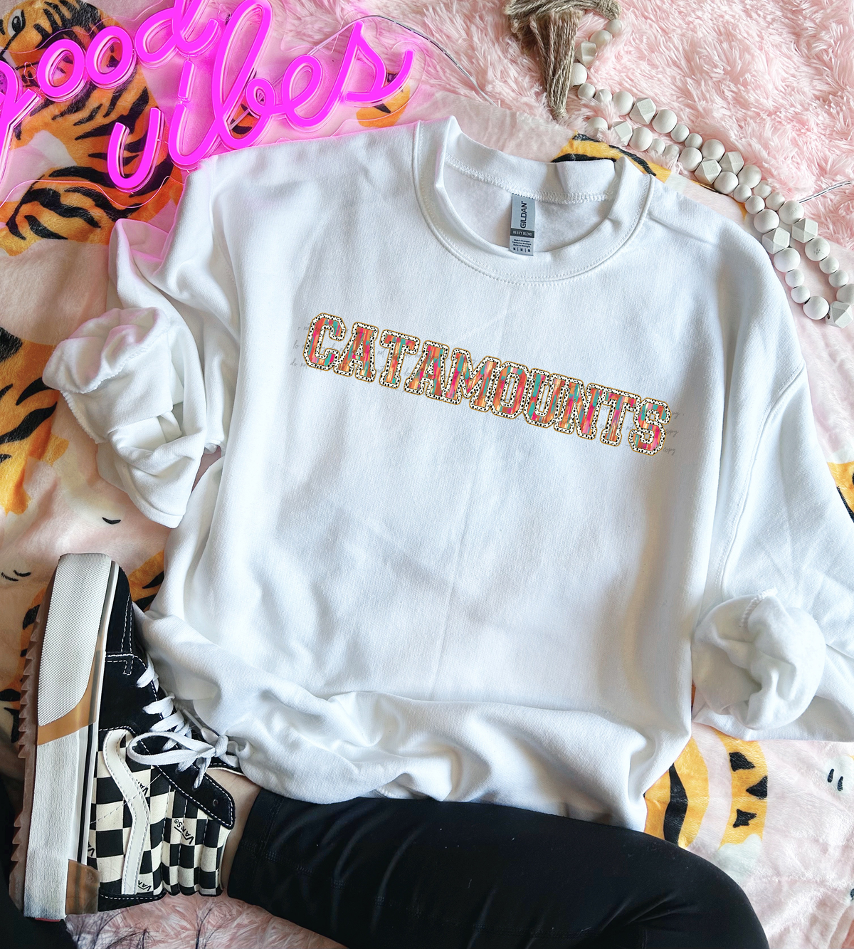 Brushstrokes Dots Catamounts 69908 DTF transfer