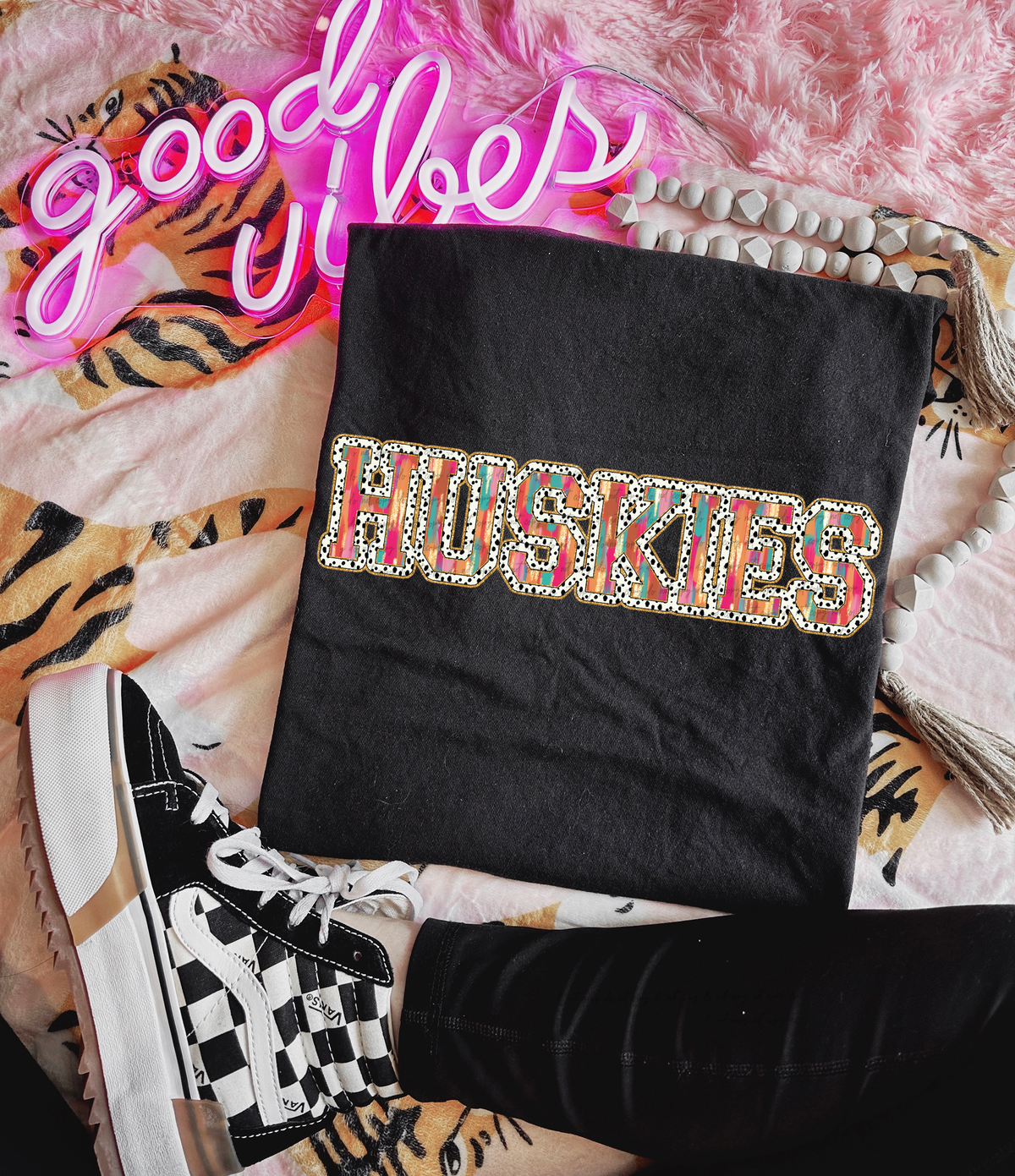 Brushstrokes Dots Huskies 71036 DTF transfer