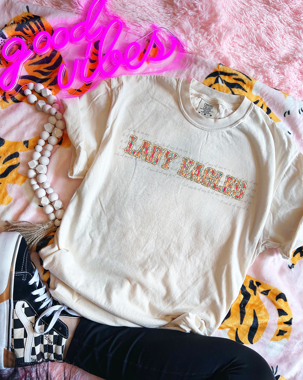 Brushstrokes Dots Lady Cats 71070 DTF transfer